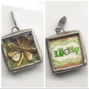 Lucky clover Jewel Kade 2 sided retired pendant charm A03